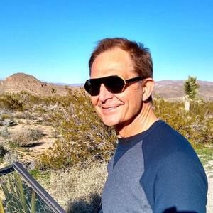 Meet your Posher, Janis